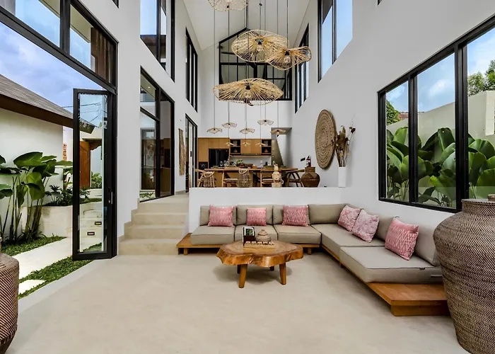 Villa Sakaya By By Balisuperhost